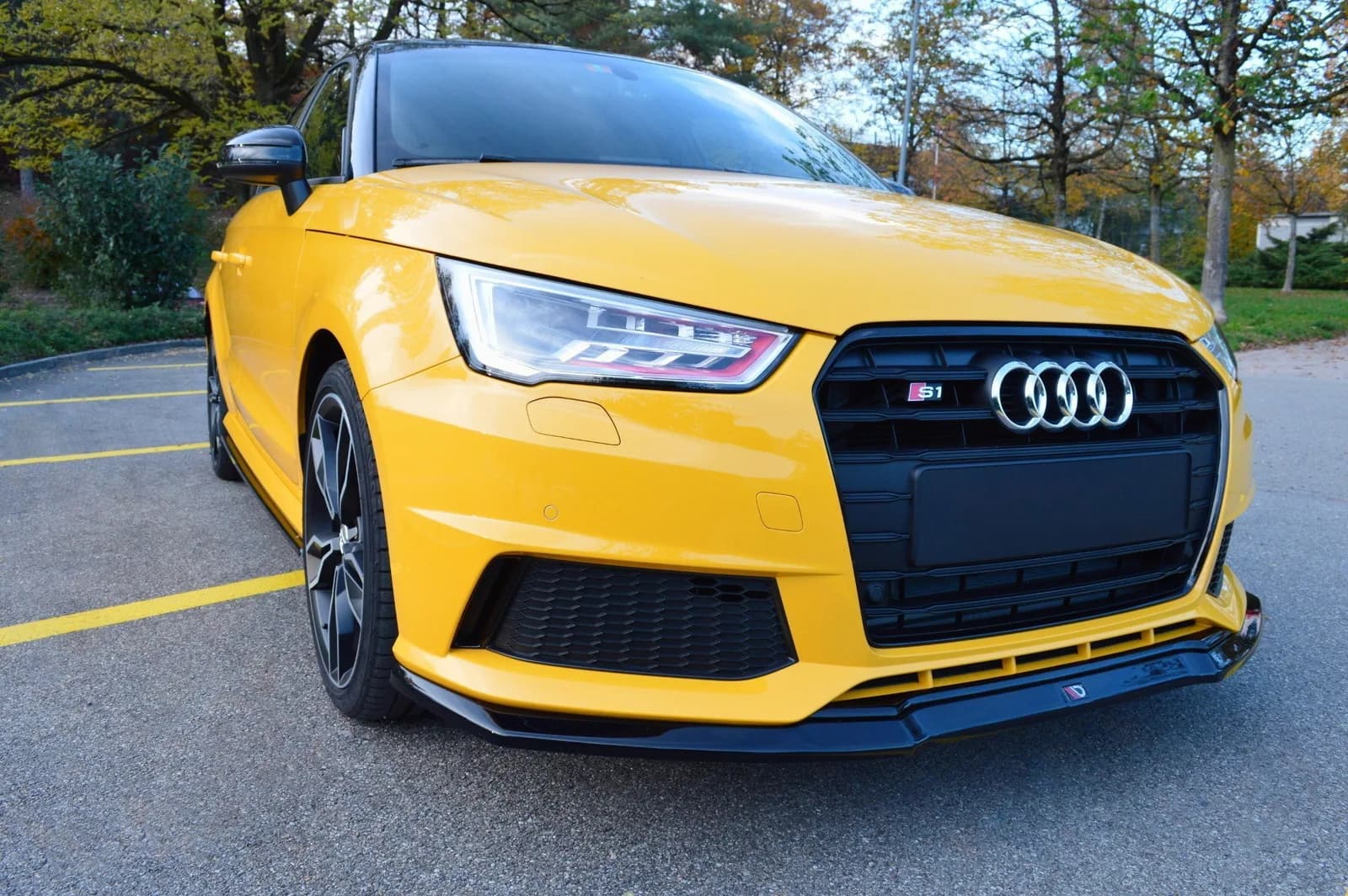 Передній сплітер Maxton Audi S1 8X (чорний глянець) - фото My Tuning Lab