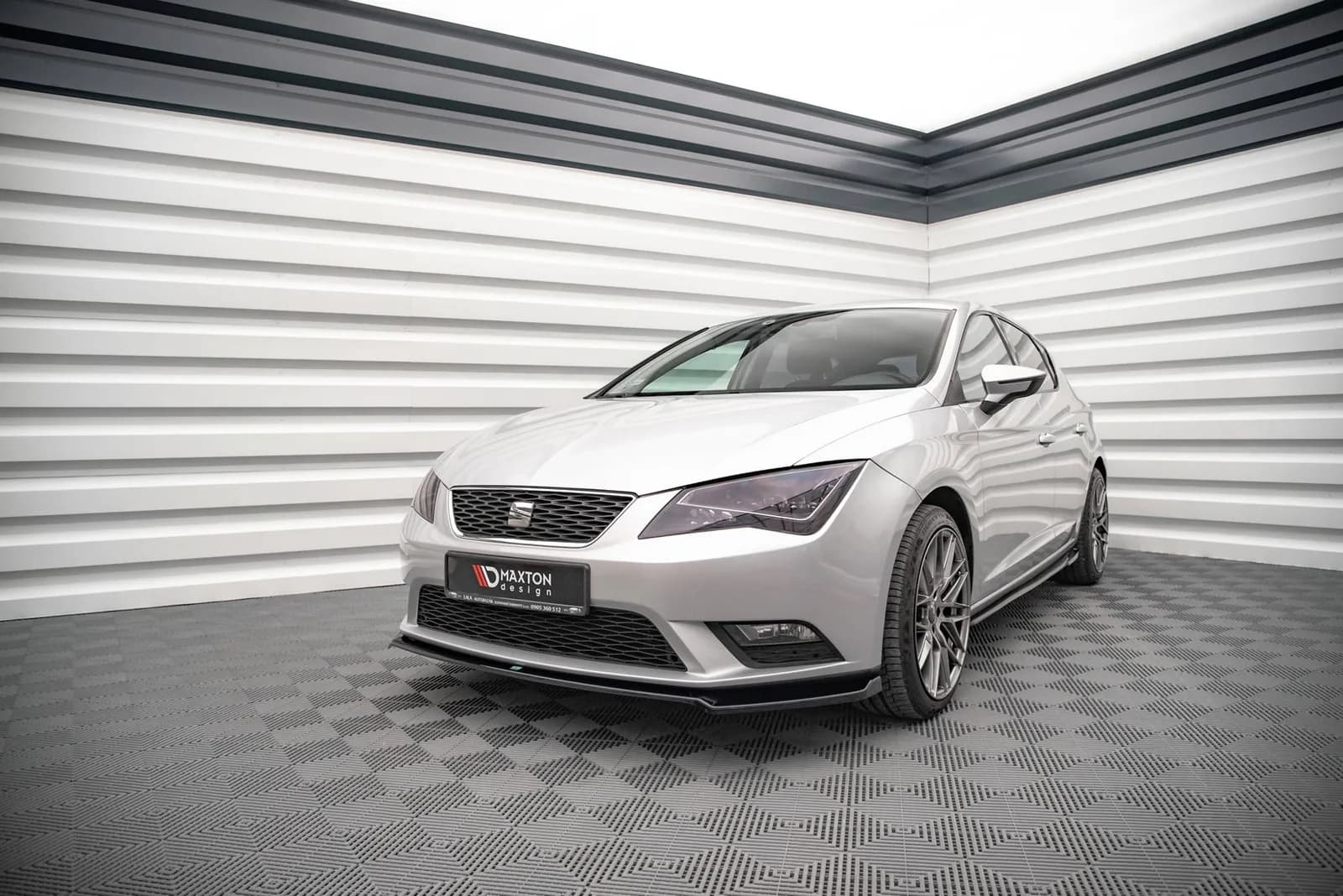 Передній сплітер V.2 Maxton Seat Leon Mk3 - фото My Tuning Lab