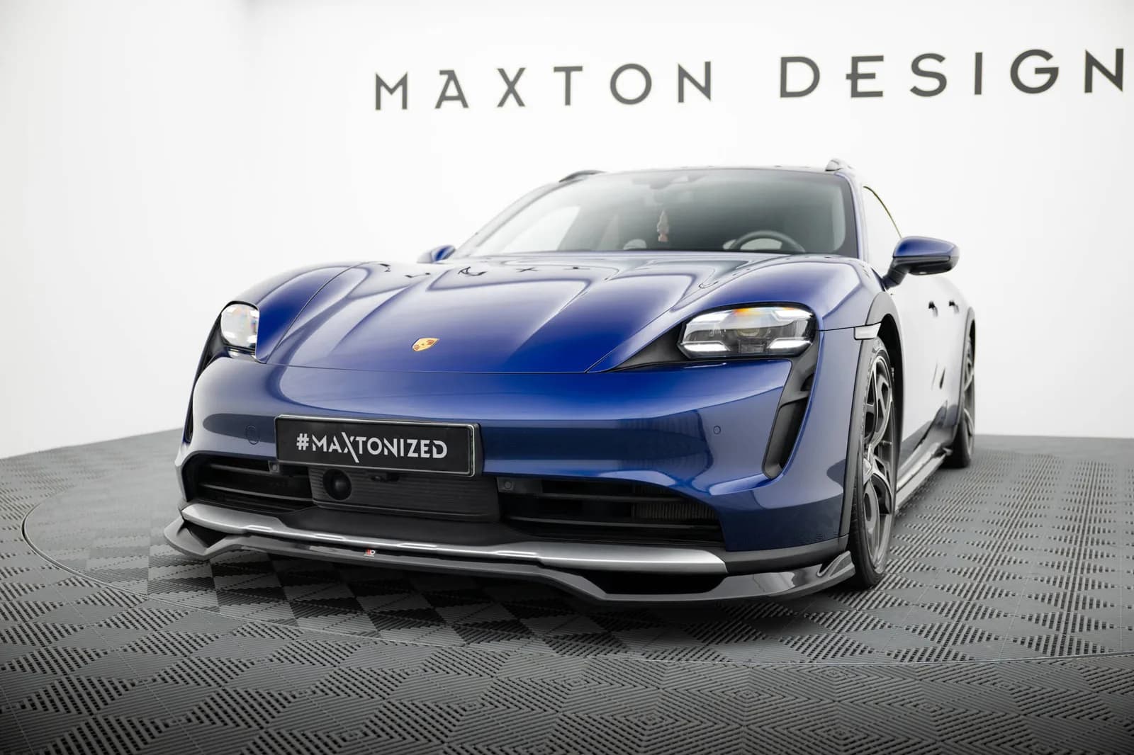 Передній сплітер Maxton Porsche Taycan Cross Turismo 4S - фото My Tuning Lab