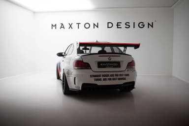 Karbonowy Spoiler Z Wewnętrznymi Wspornikami V.1 + LED Maxton BMW 1 M E82 - фото My Tuning Lab