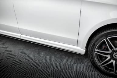 Накладки на пороги Maxton Mercedes-Benz V-Class Extra Long AMG-Line W447 Facelift - фото My Tuning Lab