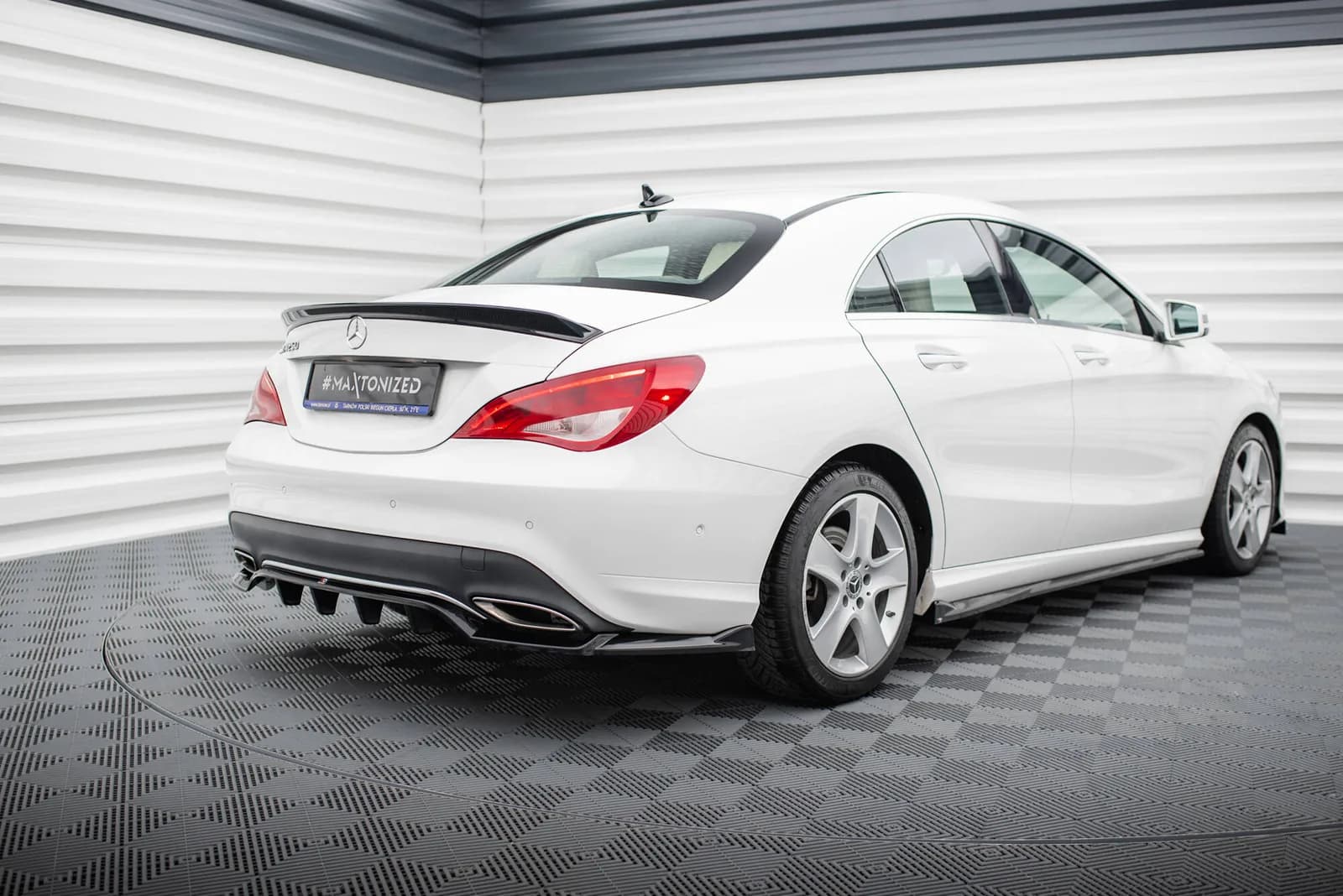 Задній сплітер (Z Dyfuzorem) Maxton Mercedes-Benz CLA C117 Facelift - фото My Tuning Lab