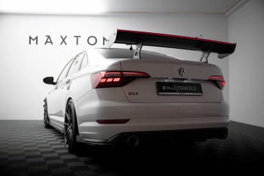 Karbonowy Spoiler Z Wewnętrznymi Wspornikami + LED Maxton Volkswagen Jetta GLI Mk7 - фото My Tuning Lab