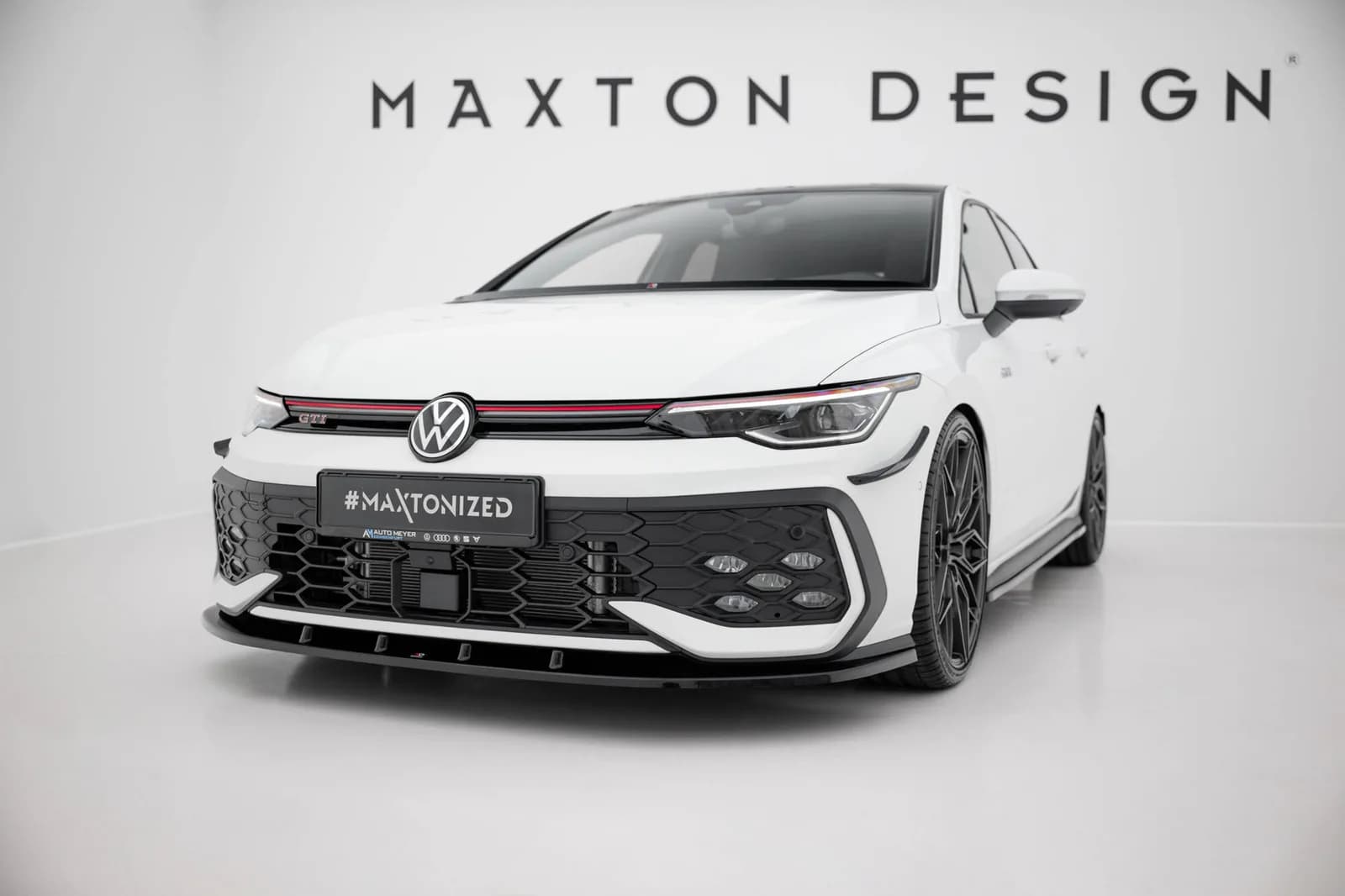 Передній сплітер V.1 Maxton Volkswagen Golf GTI / GTE / R-Line Mk8 Facelift - фото My Tuning Lab