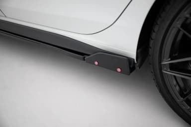 Накладки на пороги V.2 + Flaps Maxton Volkswagen Golf GTI / GTE / GTI Clubsport / GTD / R-Line Mk8 - фото My Tuning Lab