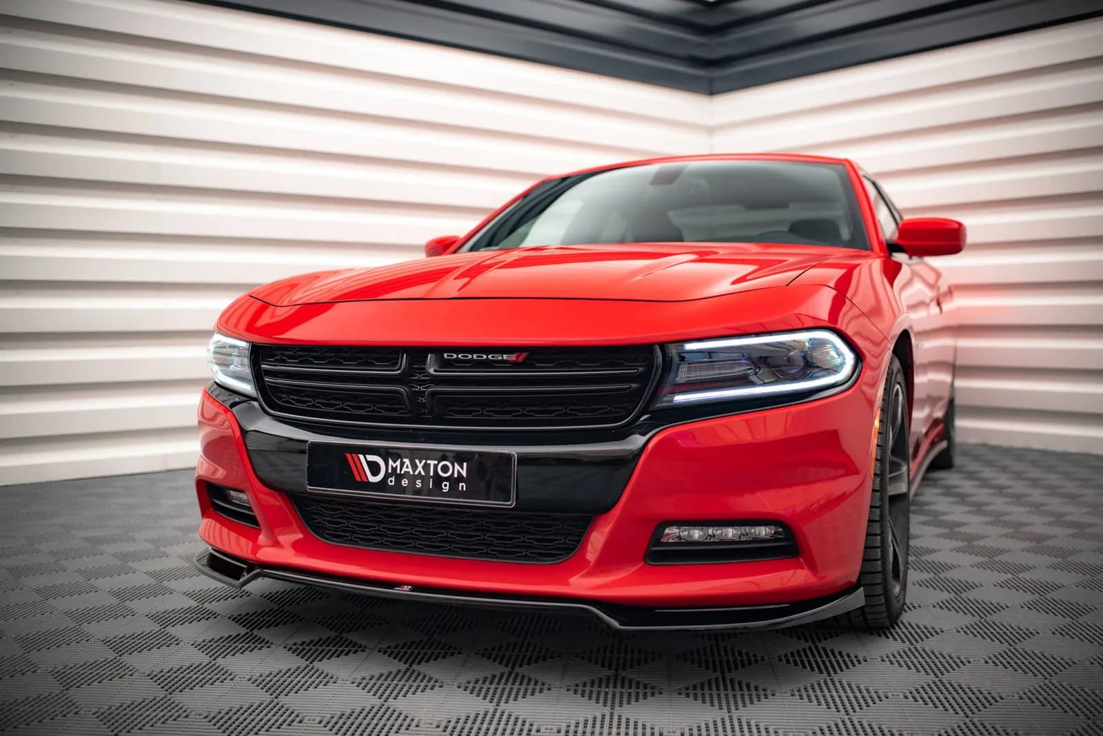 Передній сплітер V.2 Maxton Dodge Charger RT Mk7 Facelift - фото My Tuning Lab