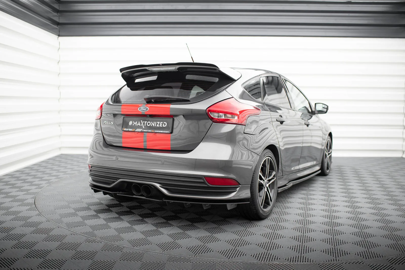 Задній дифузор Maxton Ford Focus ST MK3 FL - фото My Tuning Lab