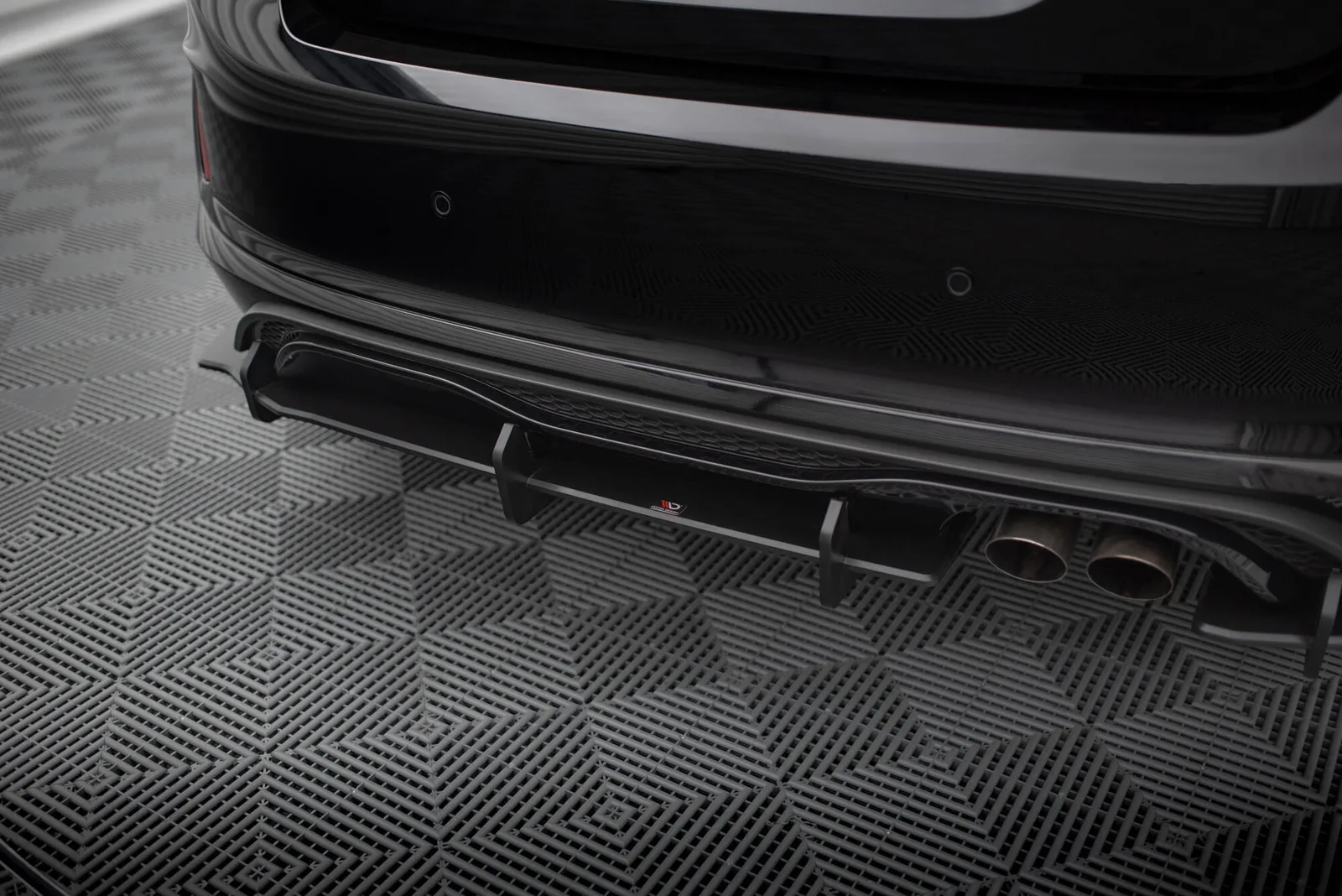Задня накладка Racing Durability Maxton Ford Fiesta Mk8 ST - фото My Tuning Lab
