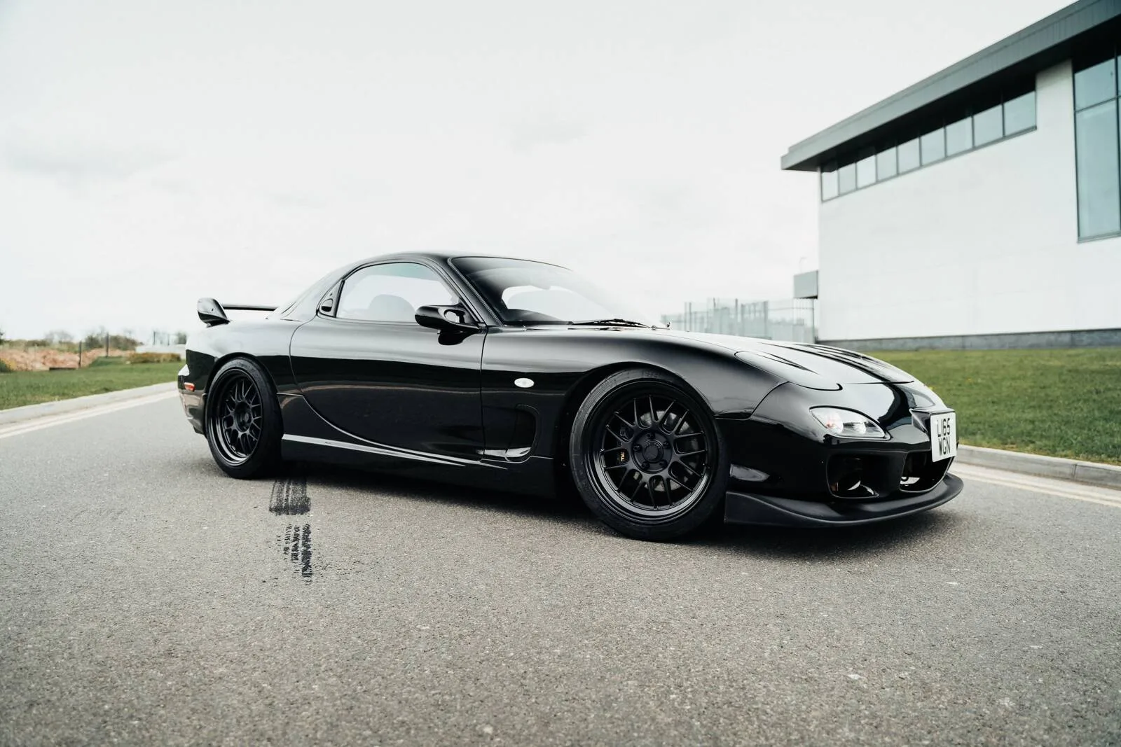 Легкосплавний диск 18" 7Twenty Style 57 18x8.5 ET35 5x114.3 чорний - фото My Tuning Lab