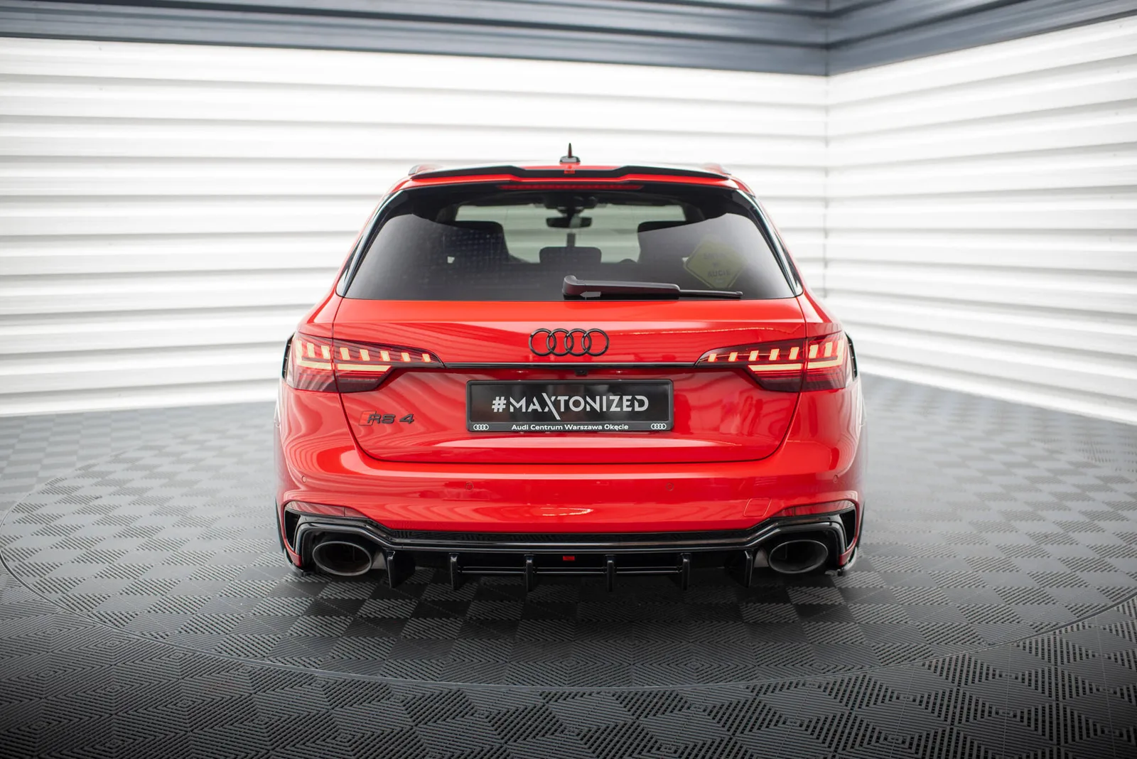Задня накладка Maxton Audi RS4 B9 / B9 Facelift - фото My Tuning Lab