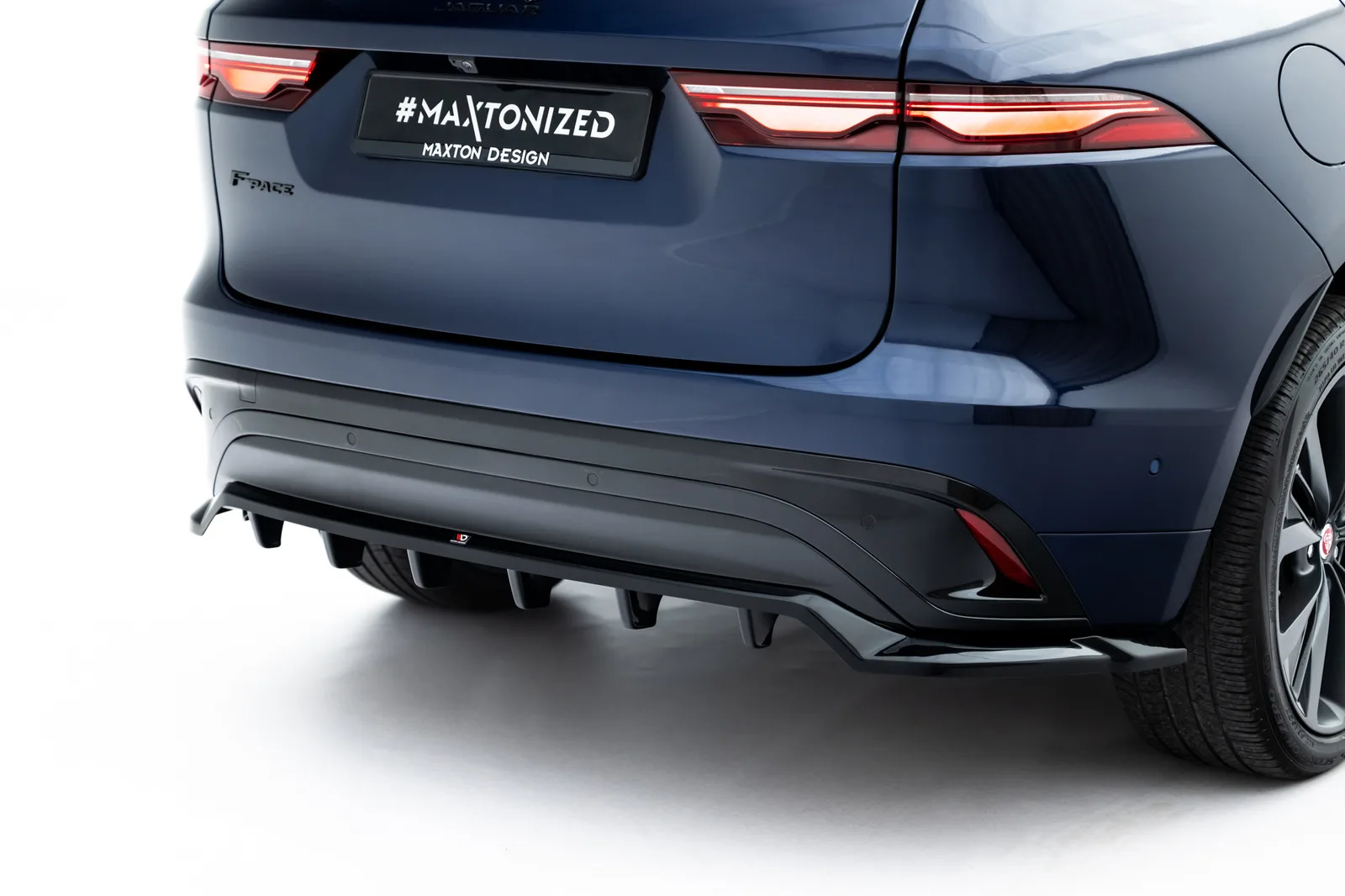 Задній сплітер (Z Dyfuzorem) Maxton Jaguar F-Pace R-Sport X761 Facelift - фото My Tuning Lab
