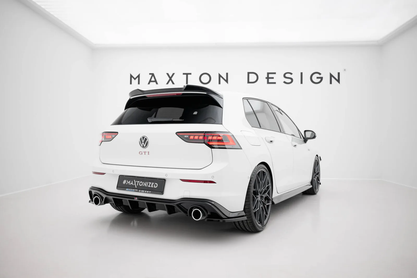 Задня накладка V.2 Maxton Volkswagen Golf GTI Mk8 - фото My Tuning Lab