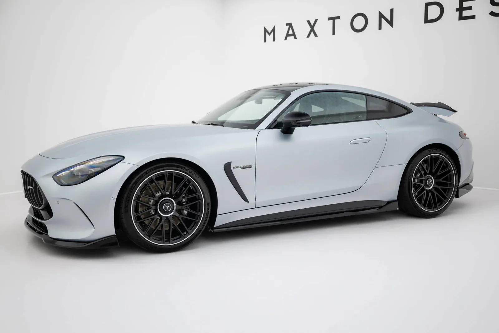 Накладки на пороги V.2 Maxton Mercedes-AMG GT 63 / 55 / 63 S E Performance C192 - фото My Tuning Lab