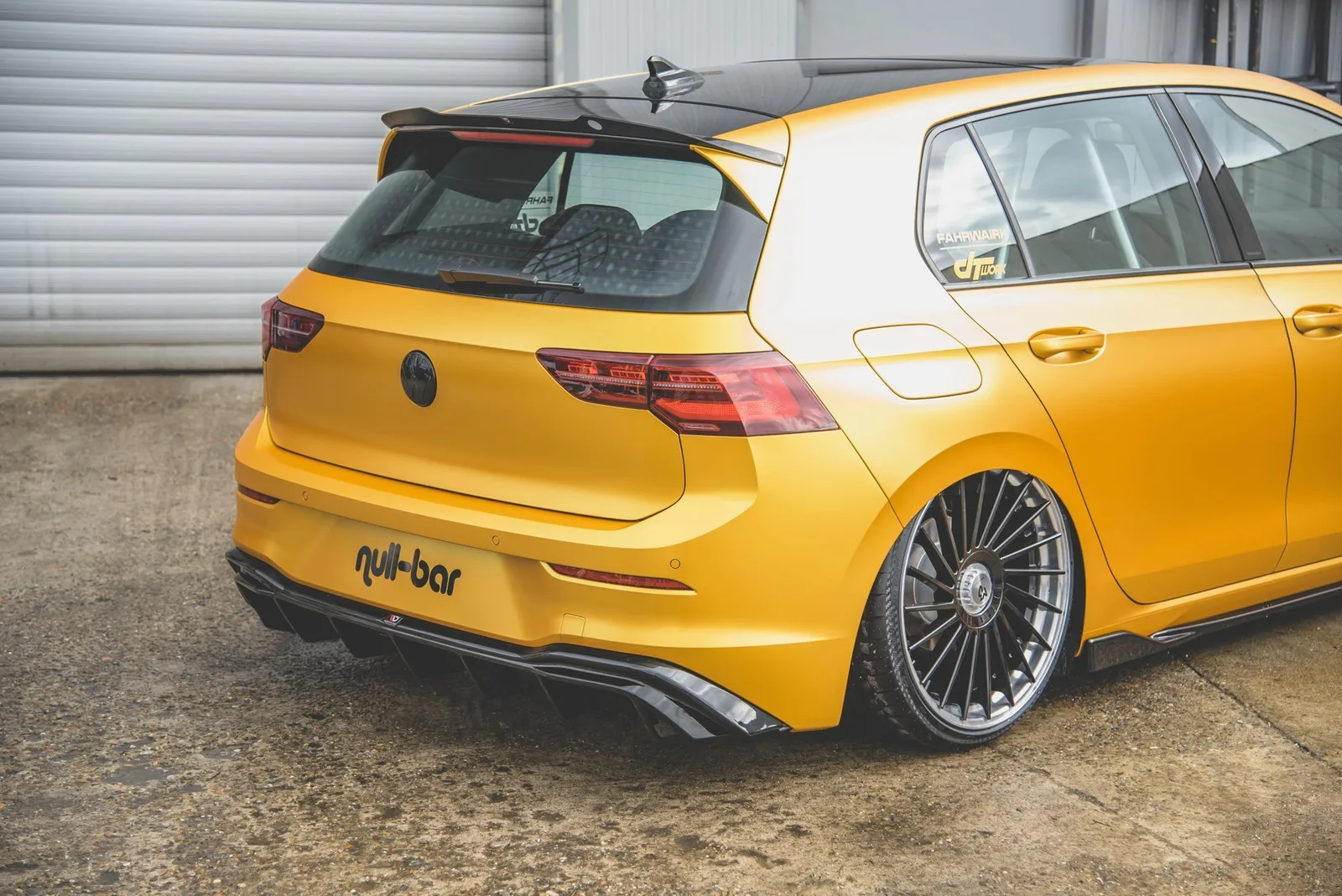 Задня накладка Maxton Volkswagen Golf Hatchback Mk8 / Mk8 Facelift - фото My Tuning Lab
