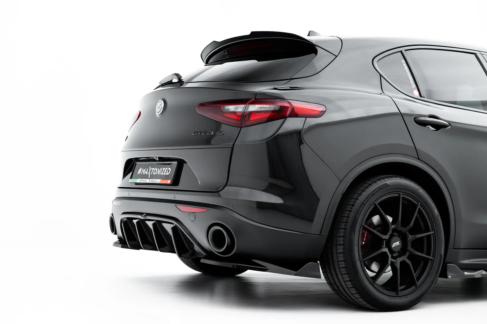 Дифузор Maxton Design Задня накладка ALFA ROMEO STELVIO - фото My Tuning Lab