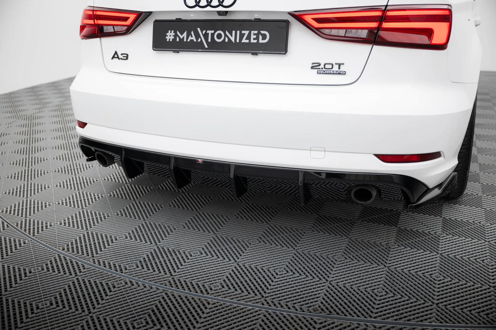 Задня накладка Maxton Audi A3 Sedan 8V Facelift (Wersja z pojedynczymi końcówkami Вихлопu po obydwu stronach) - фото My Tuning Lab