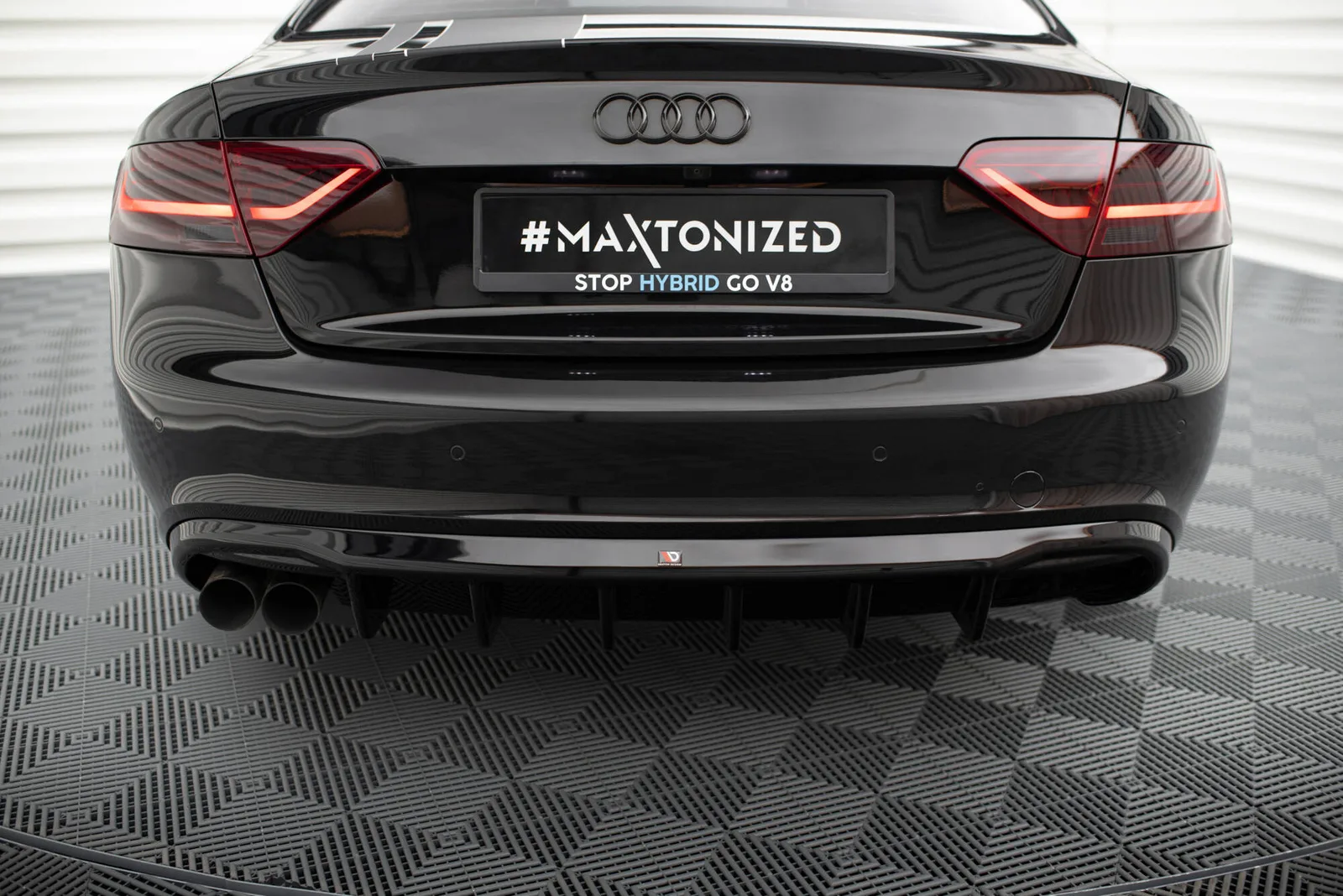 Задня накладка Maxton Audi A5 Coupe / Cabrio S-Line 8T (Wersja z podwójnym Вихлопem z jednej strony) - фото My Tuning Lab