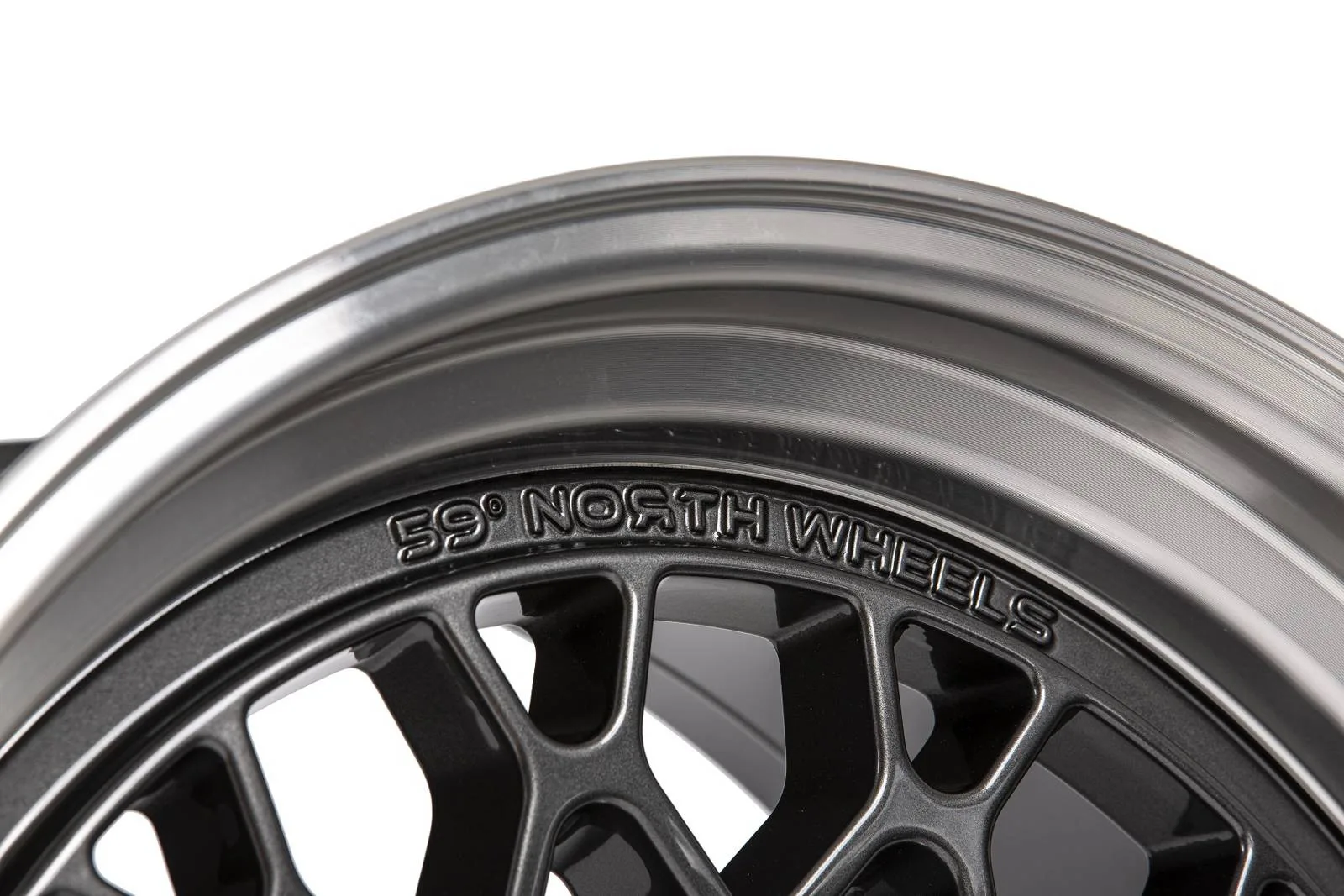 Легкосплавний диск 18" 59 North Wheels D-008 18x8,5 ET35 5x114,3/120 Antracite grey/полірований кант - фото My Tuning Lab
