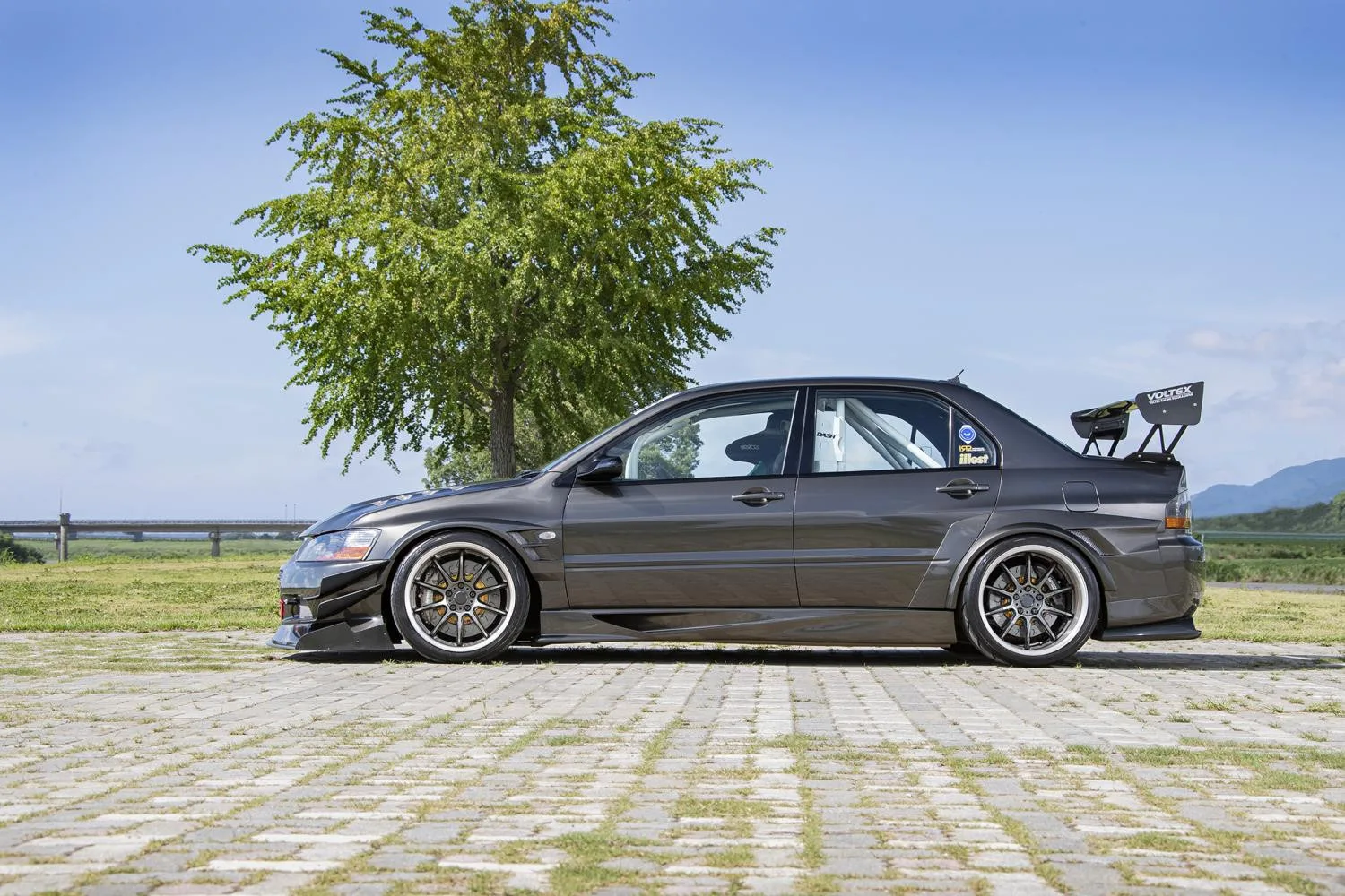 Легкосплавний диск 20" Work Wheels Work Emotion ZR10-2P Step Rim 20x10,5 BLANK глянцевий чорний (BLK) - фото My Tuning Lab