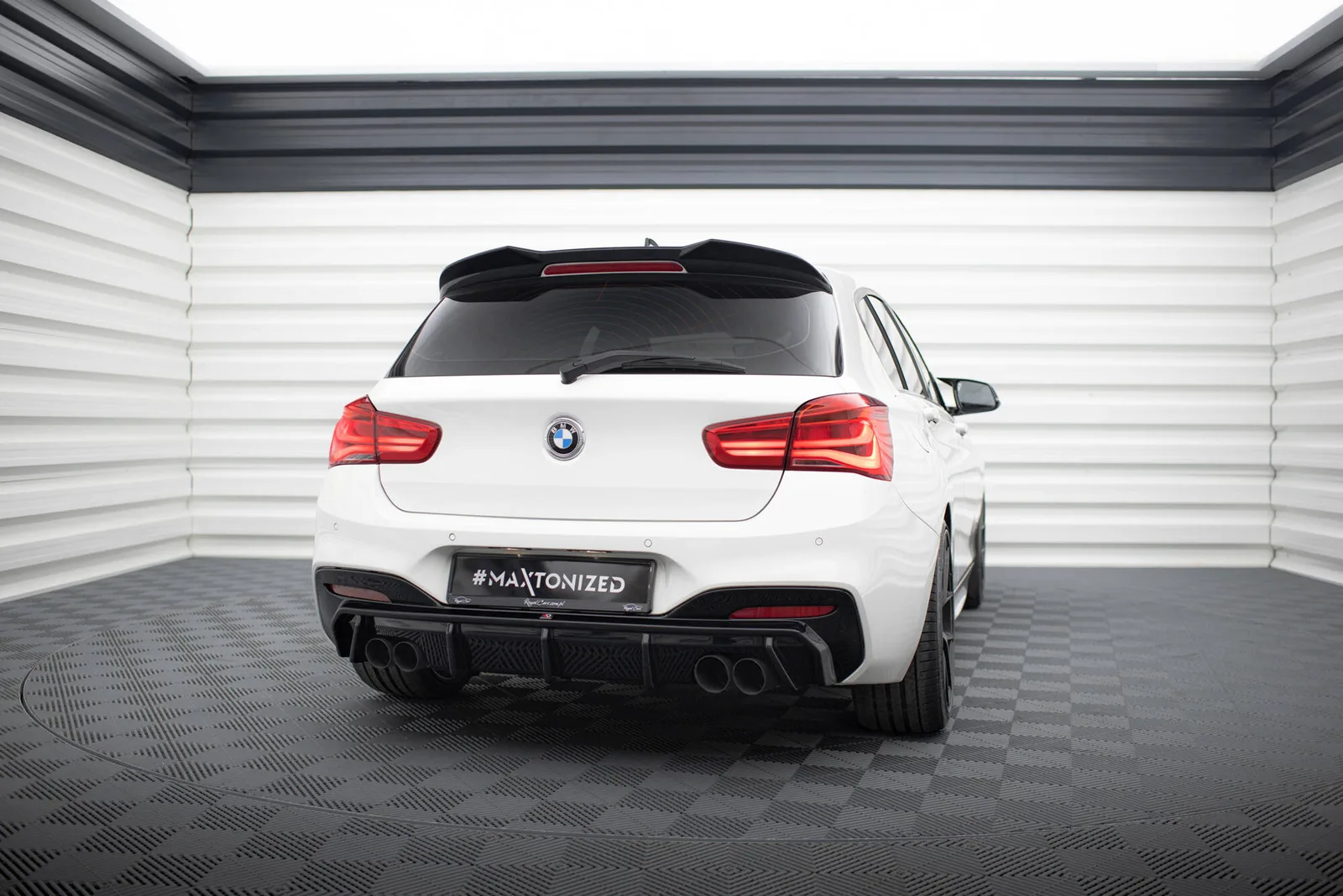 Задня накладка Maxton BMW 1 M-пакет / M140i F20 Facelift (Wersja z podwójnymi Вихлопami z obu stron) - фото My Tuning Lab