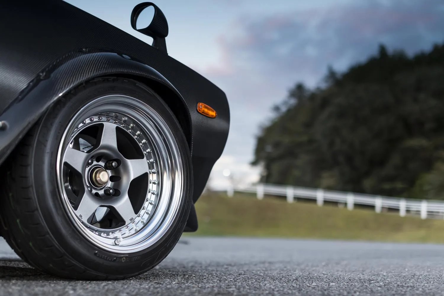 Легкосплавний диск 15" Work Wheels Meister CR01 15x6 BLANK Titanium золотий (HPG) - фото My Tuning Lab