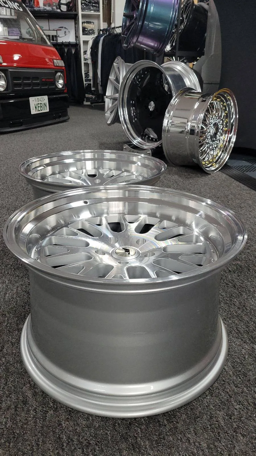 Вживаний Легкосплавний диск 18" Japan Racing JR10 18x10,5 ET25 5x114,3 срібний - фото My Tuning Lab
