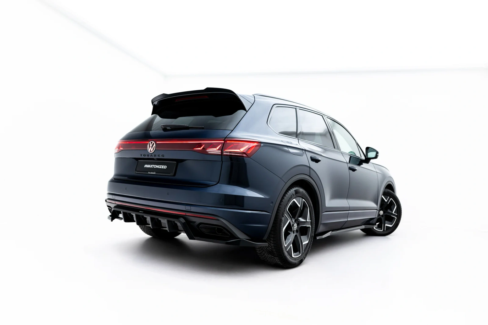 Задній сплітер (Z Dyfuzorem) Maxton Volkswagen Touareg Elegance Mk3 Facelift - фото My Tuning Lab