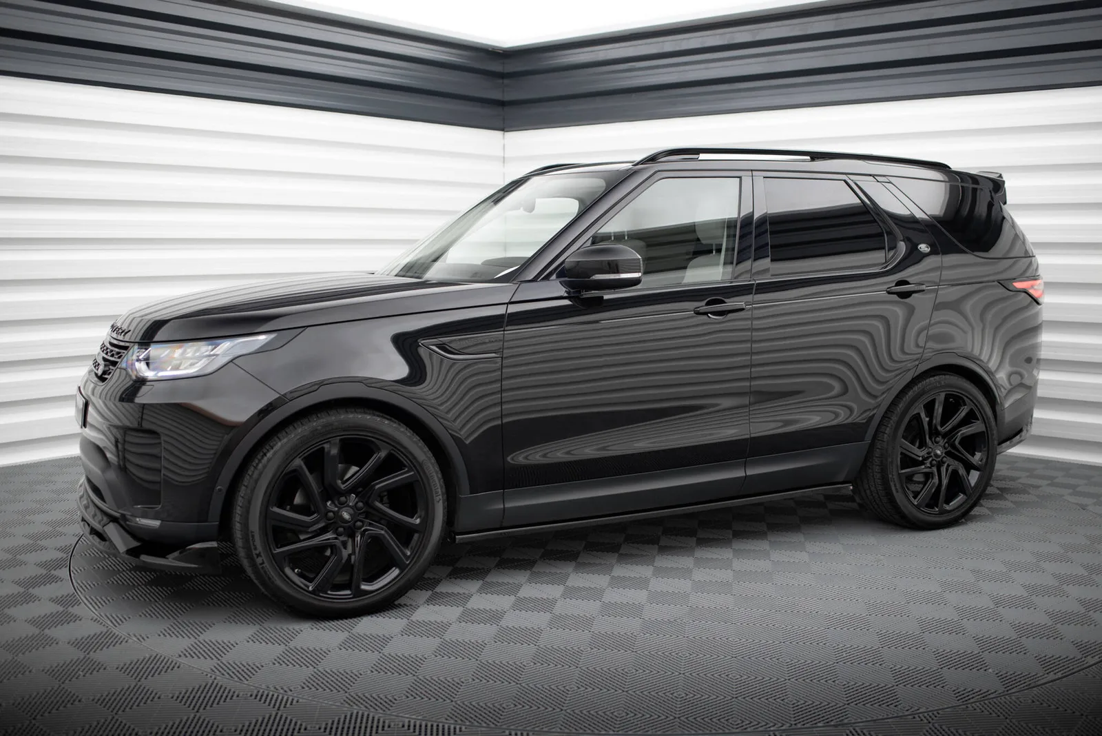 Комплект сплітерів Maxton Land Rover Discovery HSE Mk5 - фото My Tuning Lab