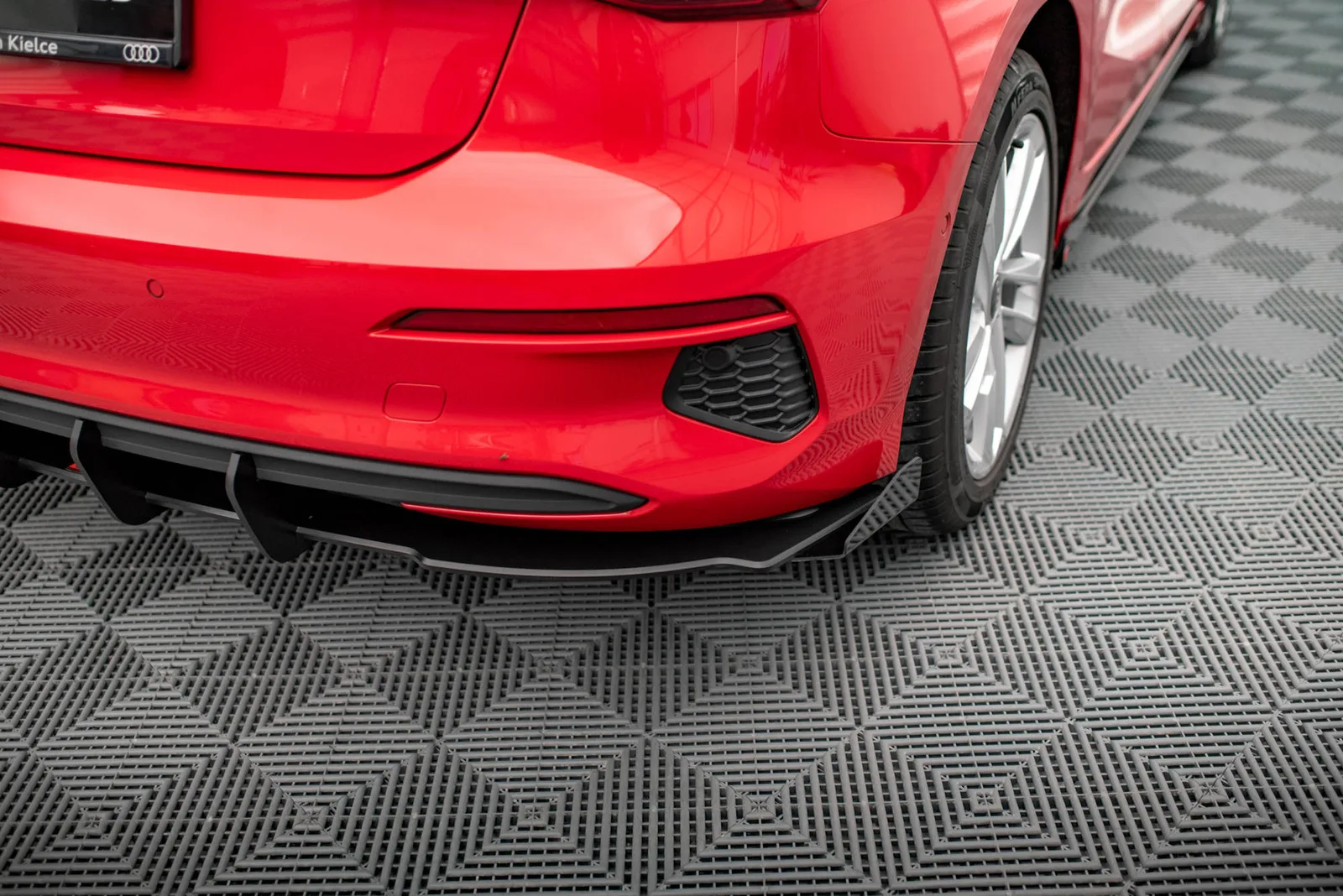 Задня накладка Street Pro + Flaps Maxton Audi A3 Sportback 8Y - фото My Tuning Lab