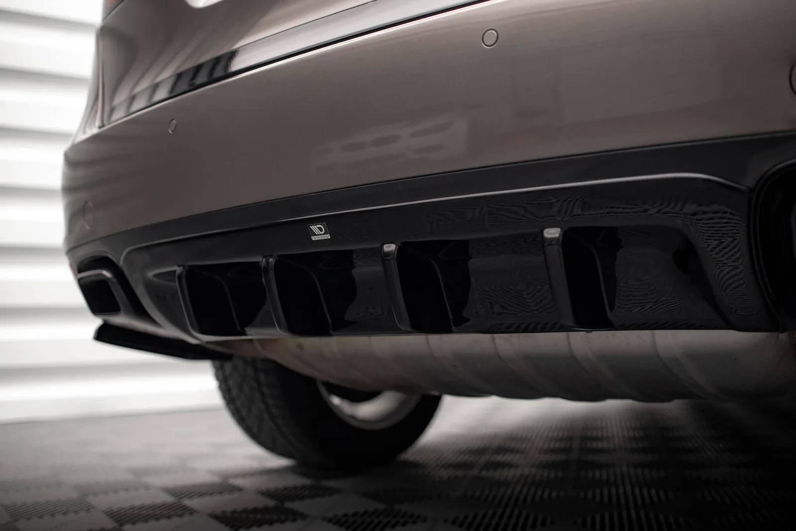 Задня накладка Maxton Porsche Cayenne Turbo / Standard Mk2 - фото My Tuning Lab