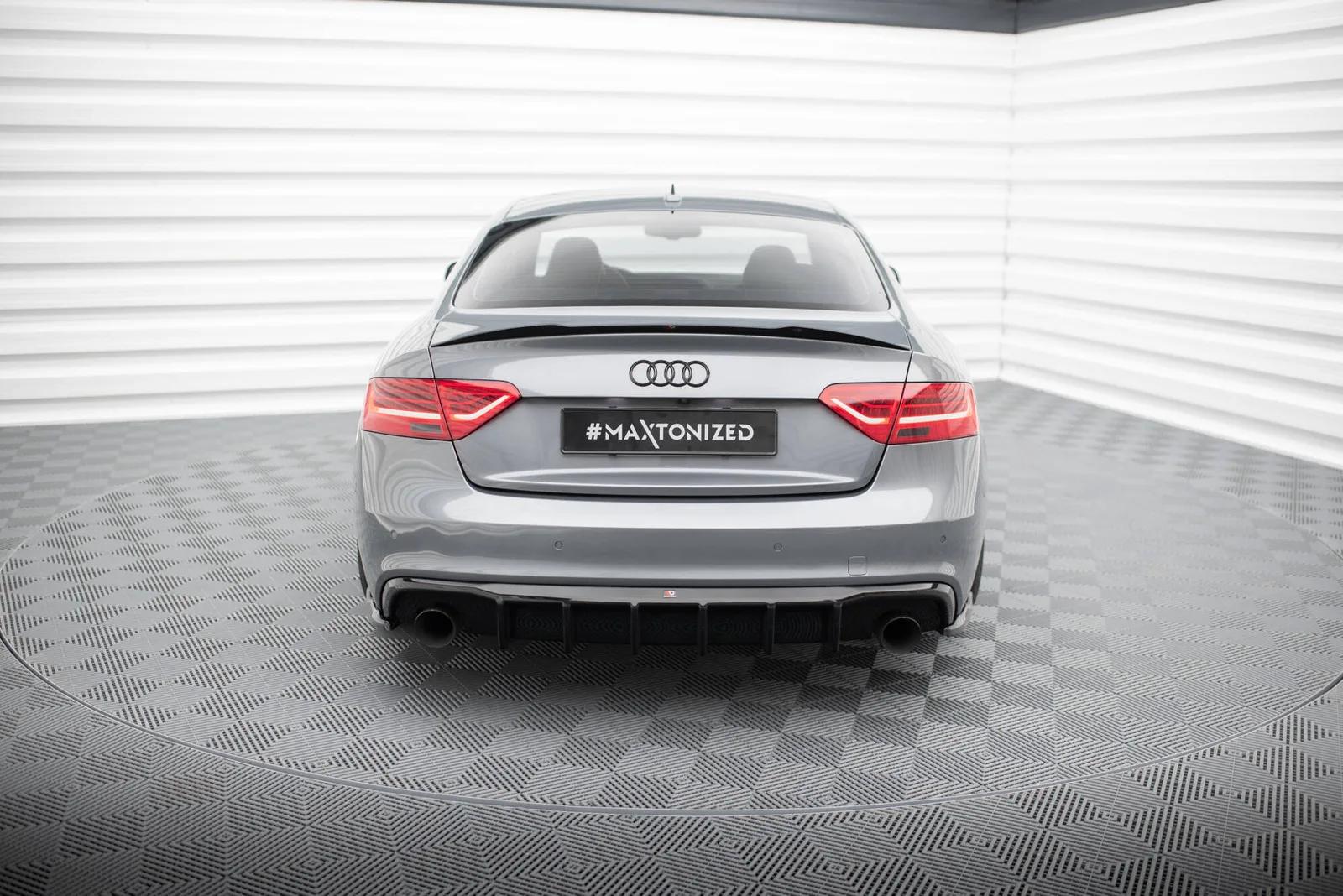 Задня накладка Maxton Audi S5 / A5 S-Line 8T Facelift (версія з одинарними вихлопами з двох сторін) - фото My Tuning Lab