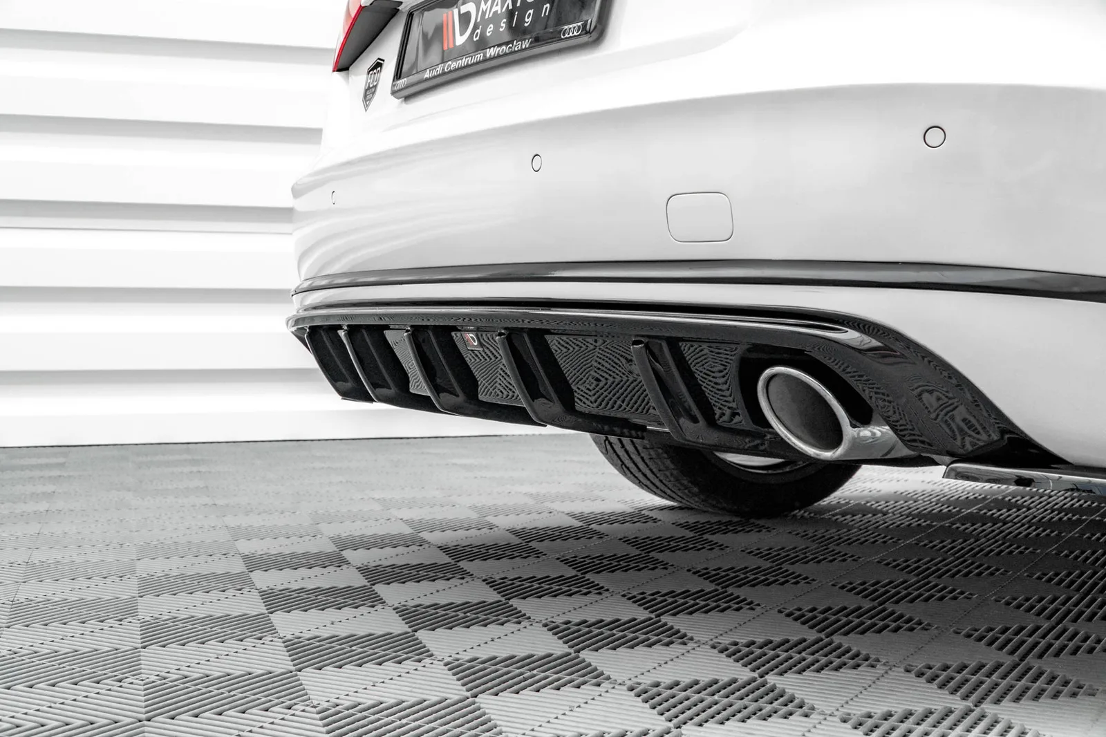 Задня накладка Maxton Audi A8 D4 - фото My Tuning Lab