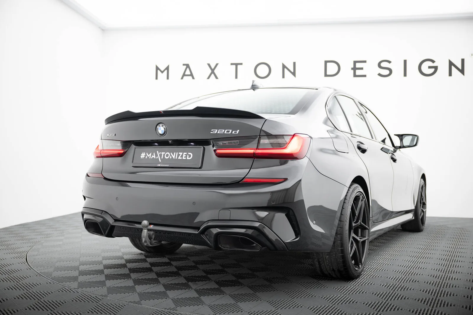Задня накладка Maxton BMW M340i G20 / G21 (Pasuje do wersji z hakiem) - фото My Tuning Lab