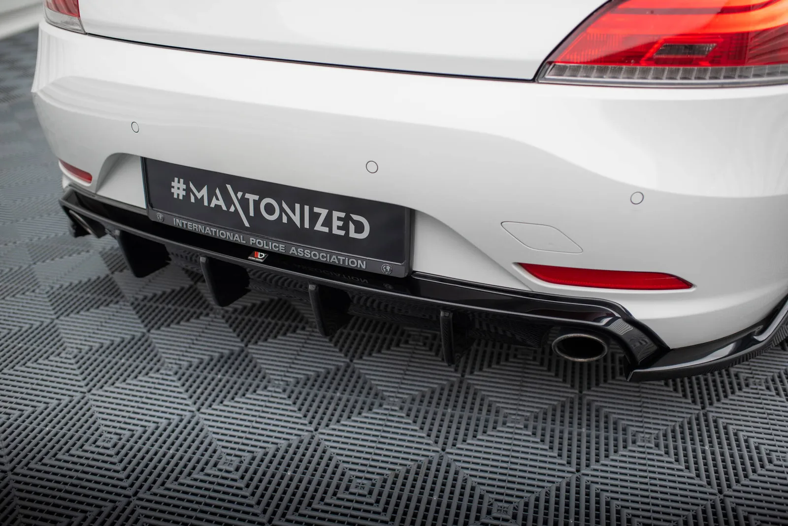 Задня накладка Maxton BMW Z4 E89 - фото My Tuning Lab