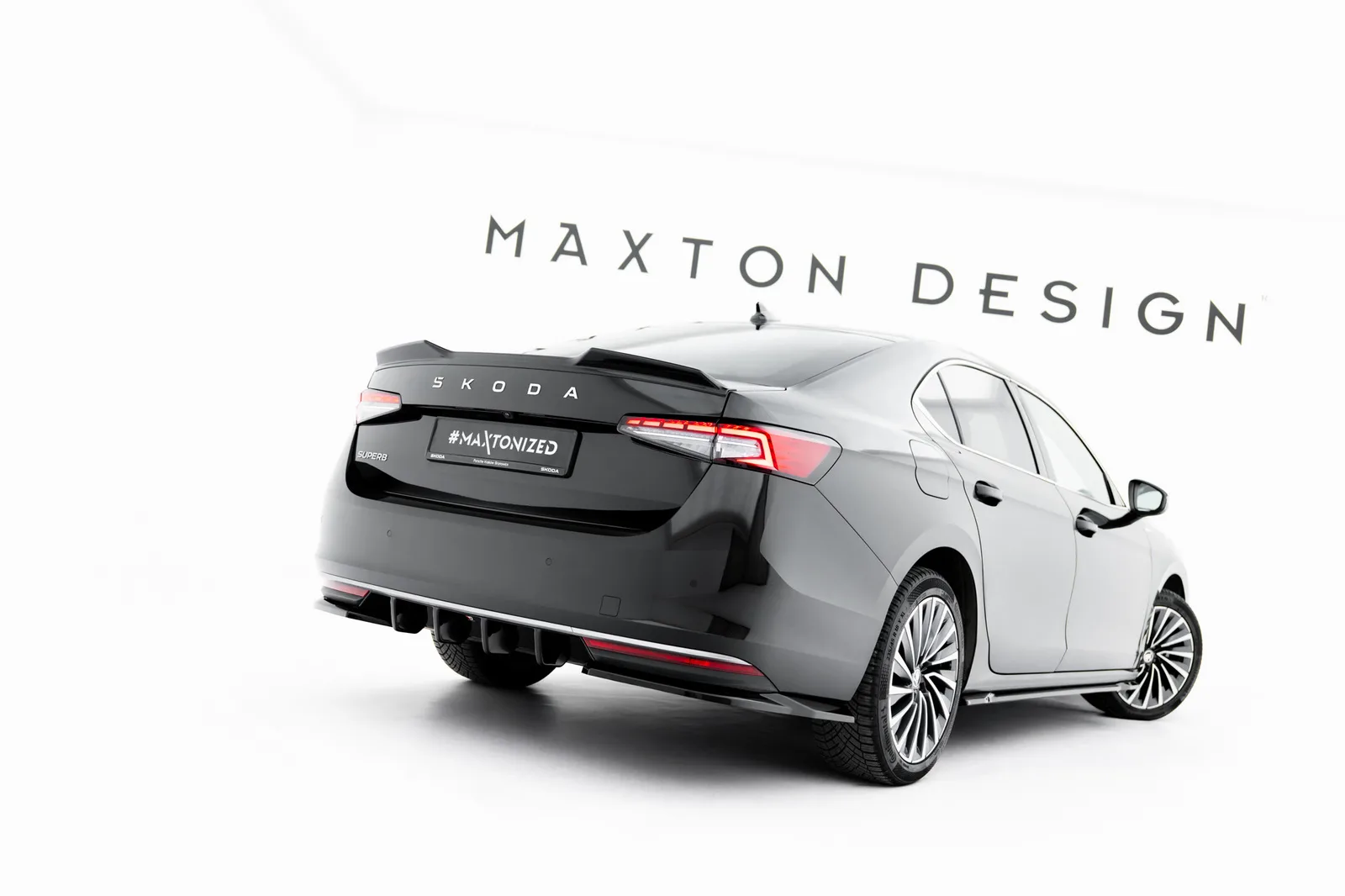 Задня накладка Maxton Skoda Superb Mk4 / Mk4 Sportline - фото My Tuning Lab