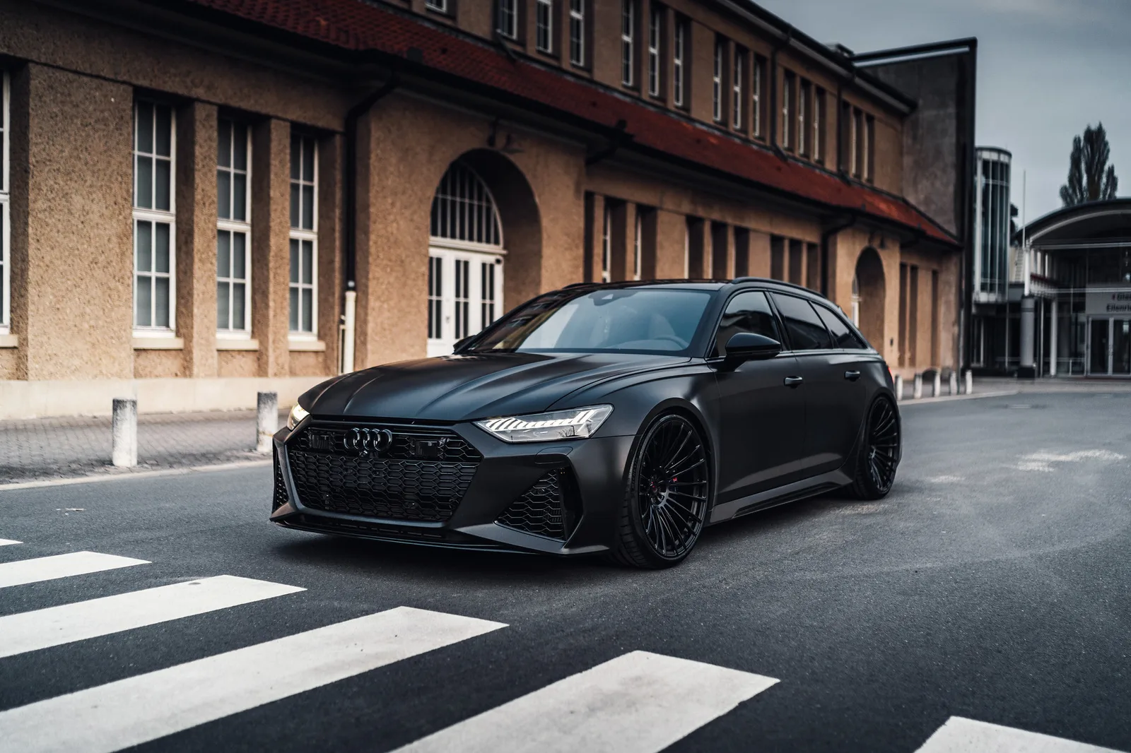 Легкосплавний диск 22" Yido Performance Forged+ 4 22x11 ET10 5x112 матовий чорний - фото My Tuning Lab