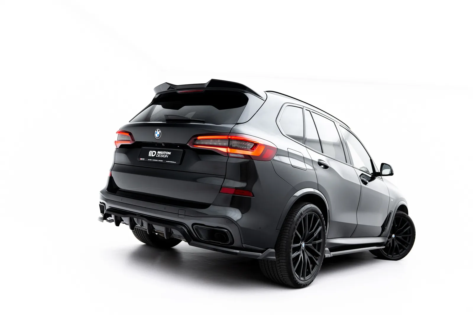 Задній центральний сплітер з дифузором Maxton BMW X5 M-пакет G05 - фото My Tuning Lab