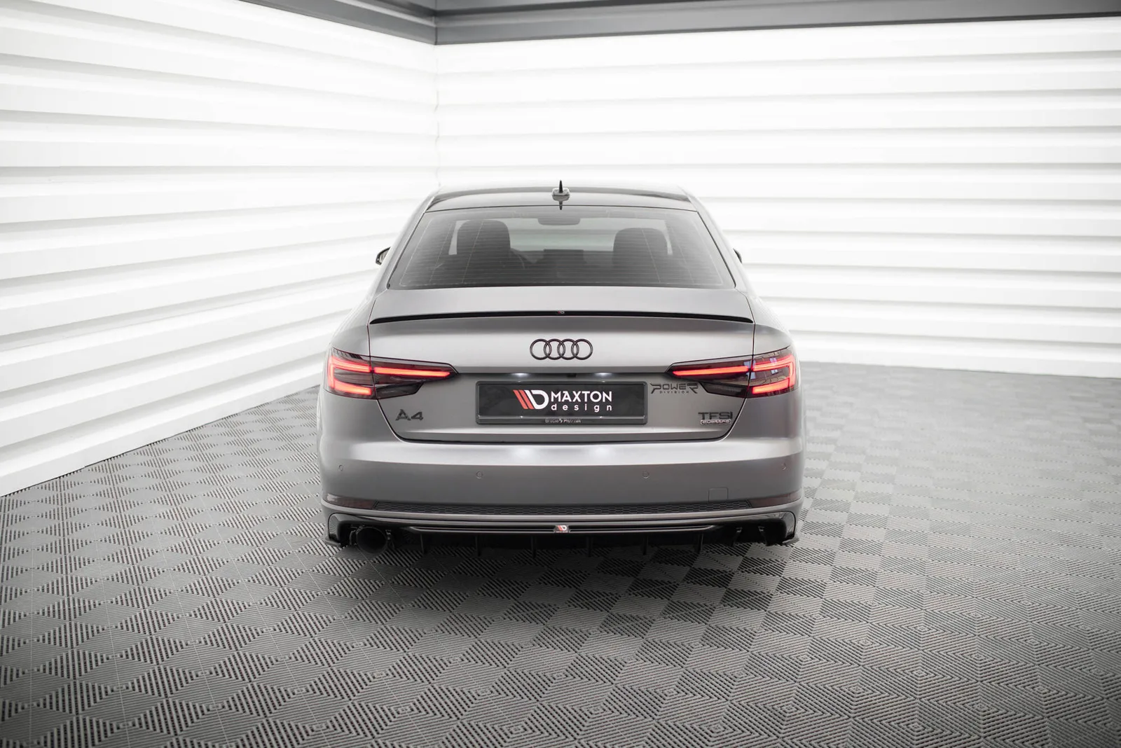 Задня накладка Maxton Audi A4 S-line B9 (Wersja z pojedynczą końcówką Вихлопu z jednej strony) - фото My Tuning Lab