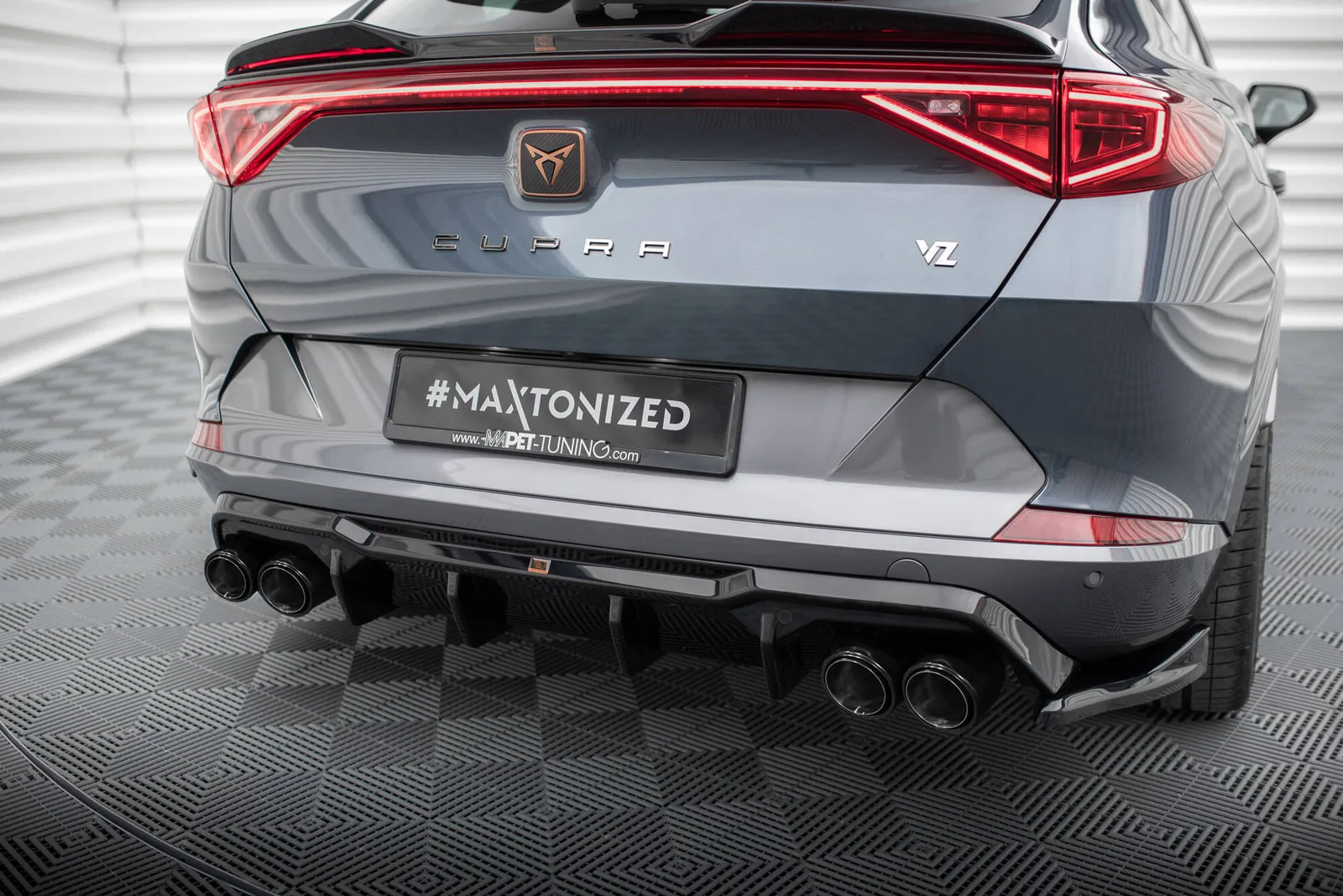Задня накладка V.3 + Końcówki Вихлопu Maxton Cupra Formentor VZ Mk1 - фото My Tuning Lab