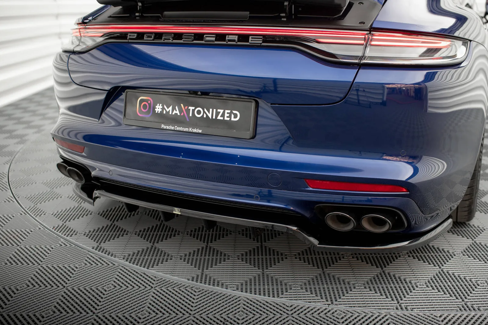 Задній сплітер (Z Dyfuzorem) Maxton Porsche Panamera E-Hybrid 971 Facelift / GTS Sport Turismo 971 Facelift - фото My Tuning Lab