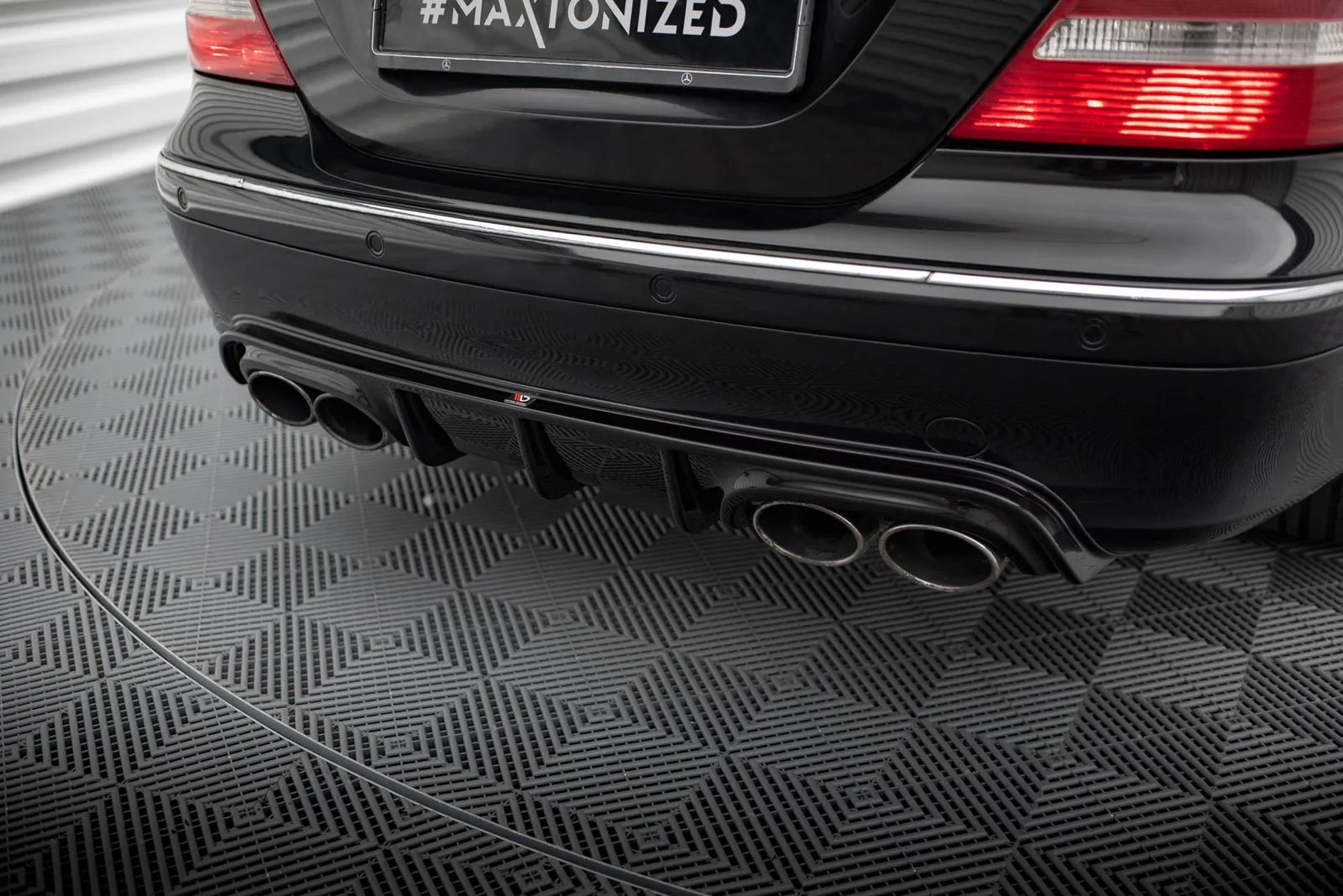 Задня накладка Maxton Mercedes-Benz CLK W209 - фото My Tuning Lab