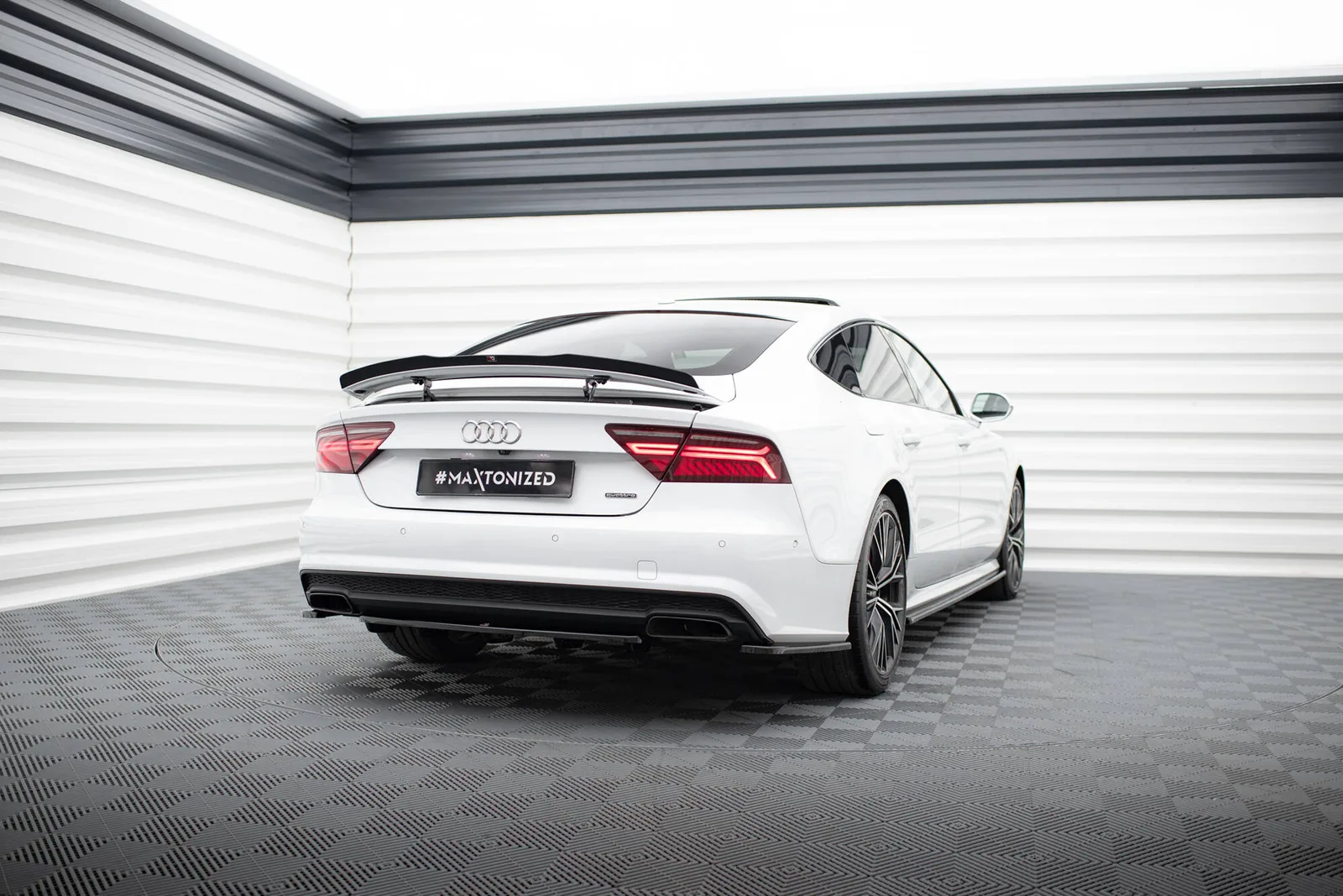 Задній сплітер (Z dyfuzorem) Maxton Audi A7 S-Line C7 Facelift (Z dyfuzorem) - фото My Tuning Lab