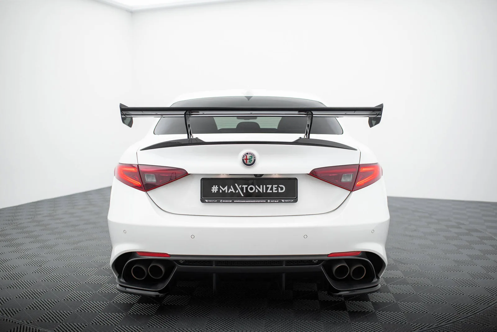 Karbonowy Spoiler Maxton Alfa Romeo Giulia Quadrifoglio - фото My Tuning Lab