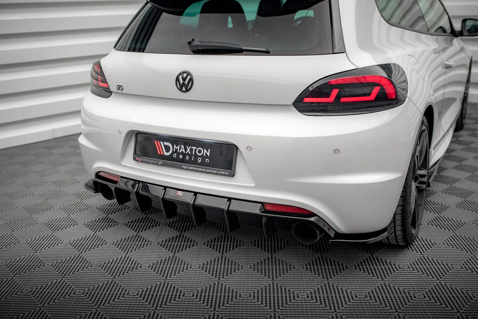 Задня накладка V.1 Maxton Volkswagen Scirocco R Mk3 - фото My Tuning Lab