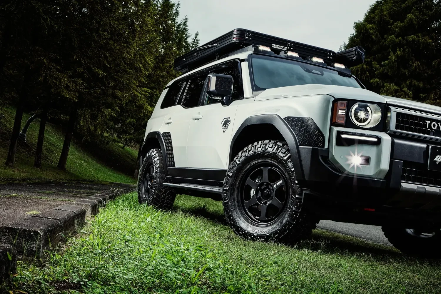 Легкосплавний диск 18" Work Wheels Meister L1-1P SUV 18x8,5 BLANK матовий чорний (MBL) - фото My Tuning Lab